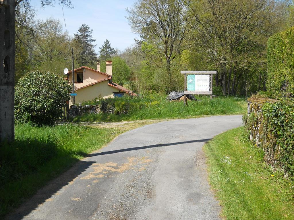 Le Domaine De La Genette Villa Paussac-et-Saint-Vivien Dış mekan fotoğraf